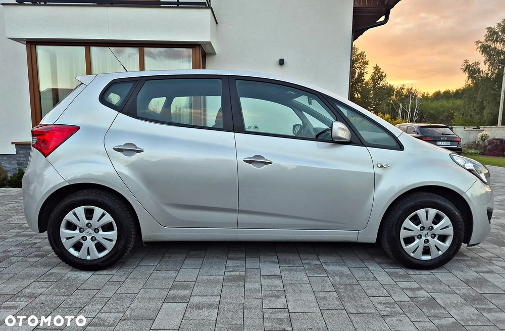 Hyundai ix20 1.4 Comfort blue - 8
