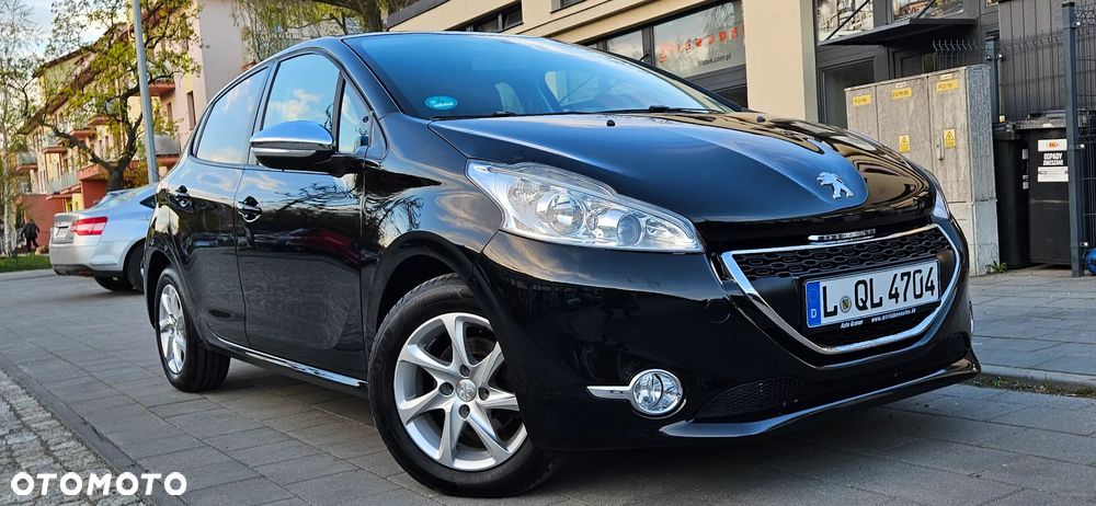 Peugeot 208 82 VTI Style - 19