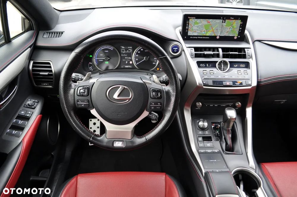 Lexus NX 300h F Sport Edition AWD - 18