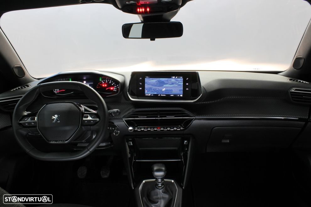 Peugeot 2008 1.2 PureTech Active Pack - 17