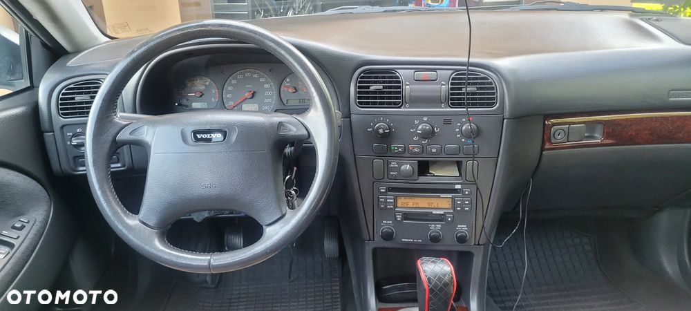 Volvo S40 1.9D - 24