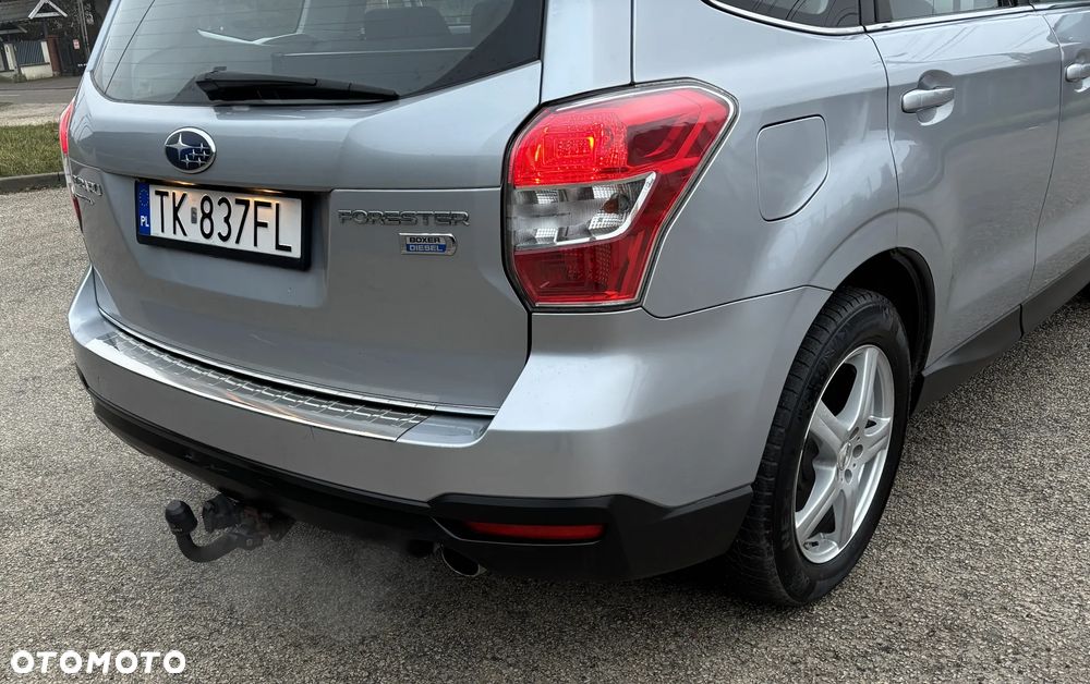 Subaru Forester 2.0D Exclusive Lineartronic EU6 - 35