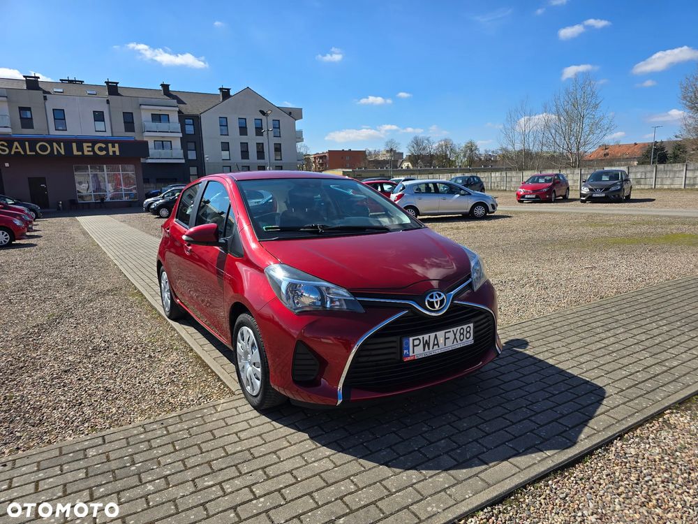 Toyota Yaris 1.33 Premium - 3