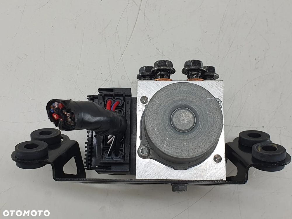 POMPA ABS YAMAHA XSR 125 - 9