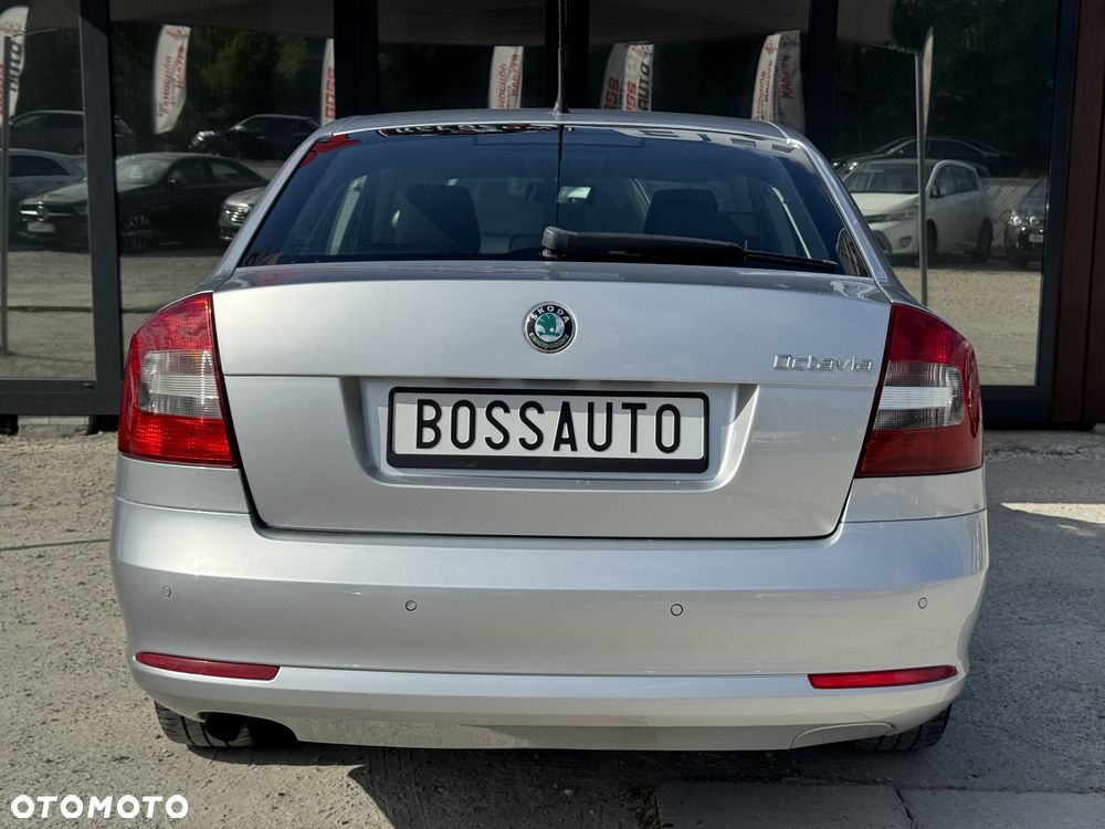 Skoda Octavia 1.6 TDI DPF DSG Classic - 6