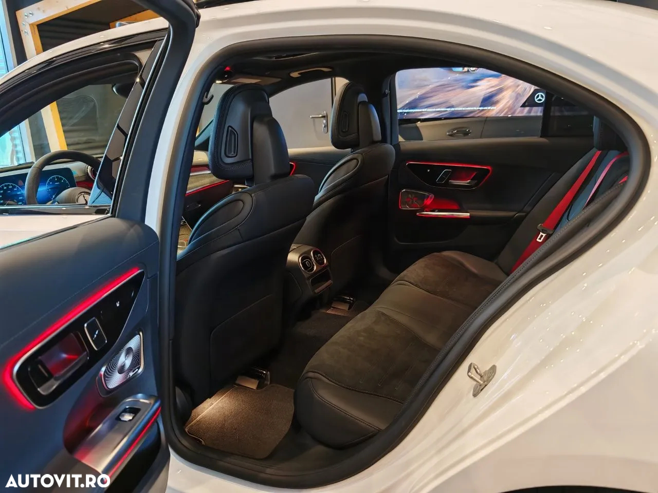 Mercedes-Benz C 300 d MHEV 4MATIC - 20