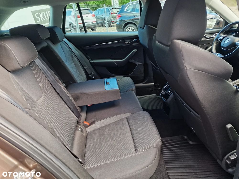 Skoda Octavia 2.0 TDI Exclusive - 23