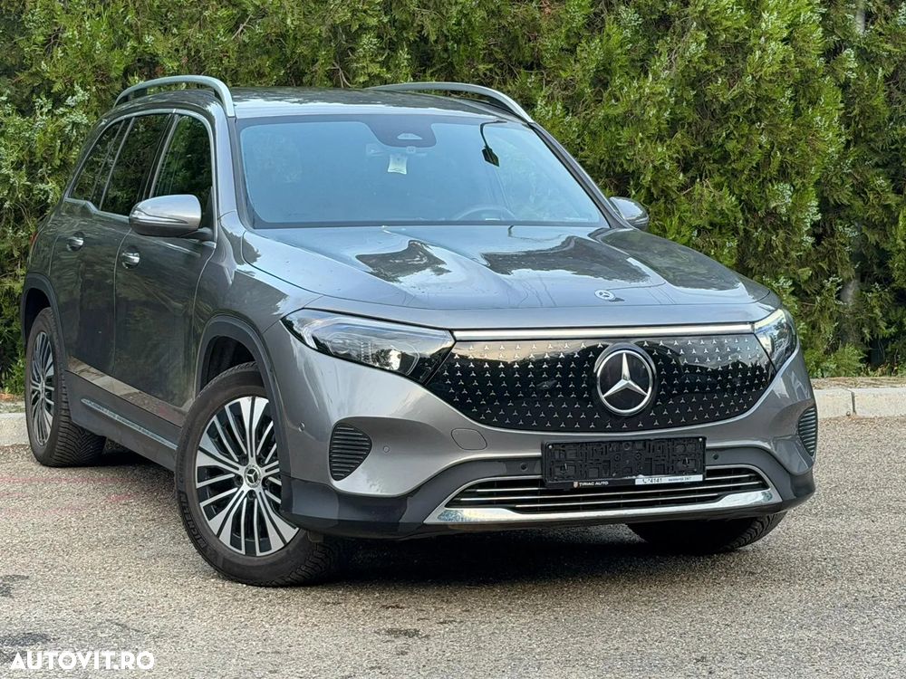 Mercedes-Benz EQB - 4