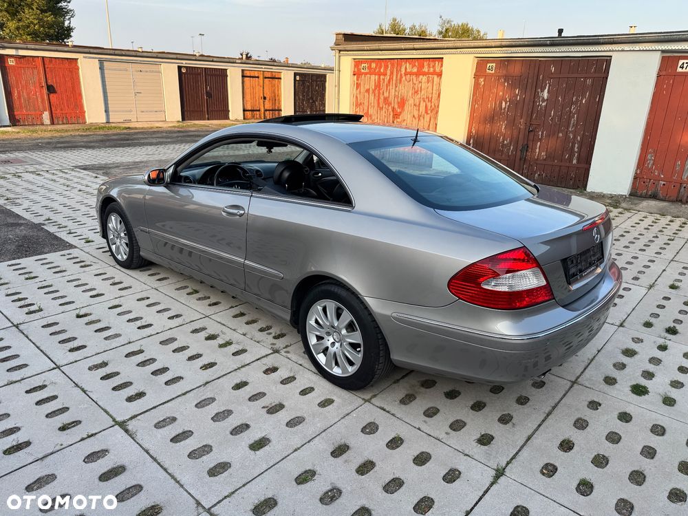 Mercedes-Benz CLK - 2