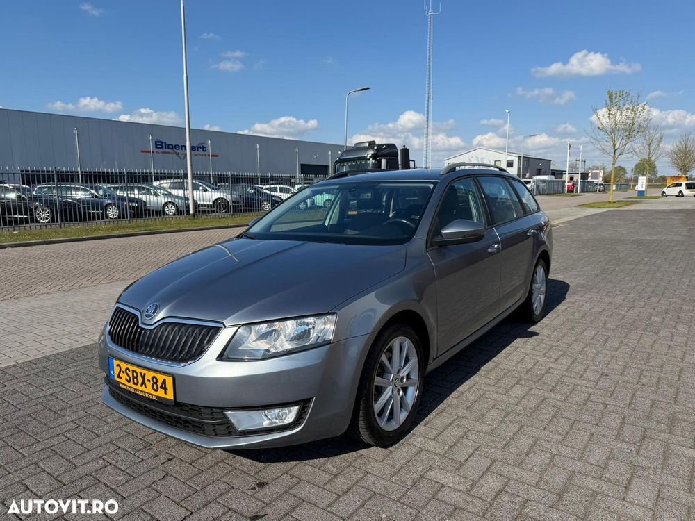 Skoda Octavia 1.2 TSI Green tec Elegance - 1