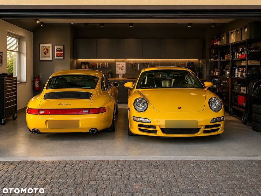 Porsche 911 Carrera - 32
