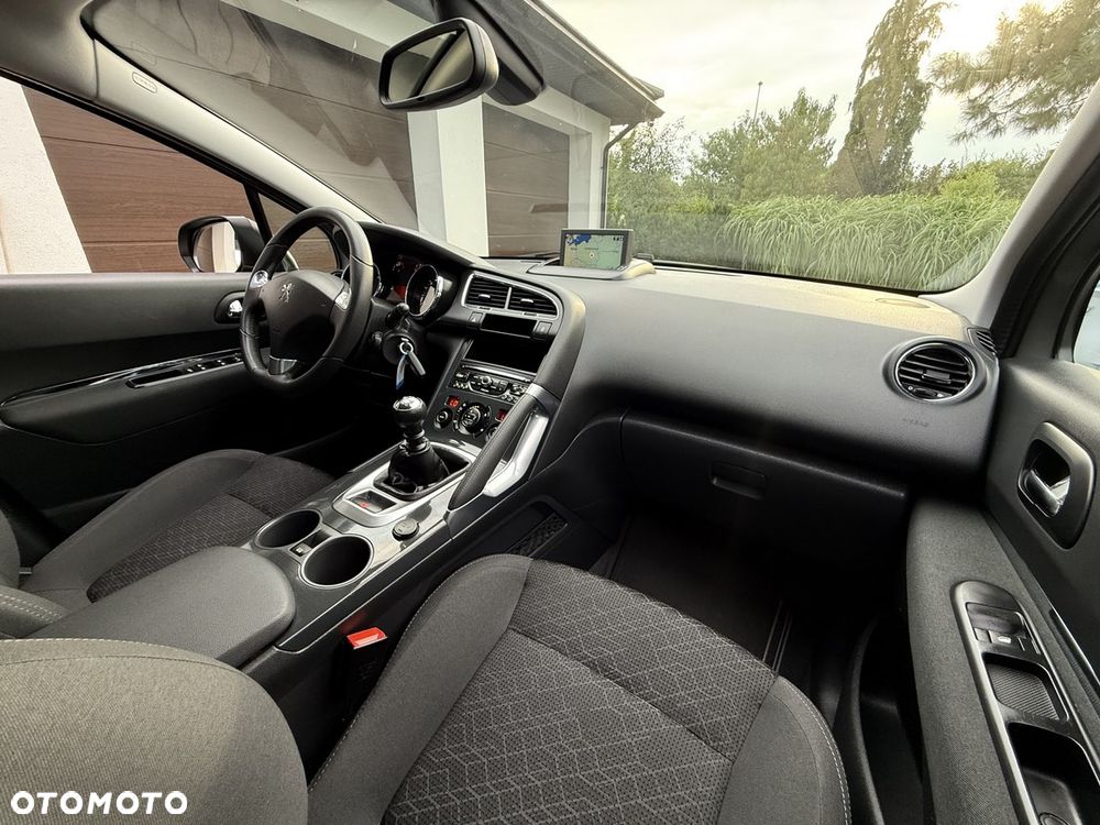 Peugeot 3008 1.6 THP Style - 31