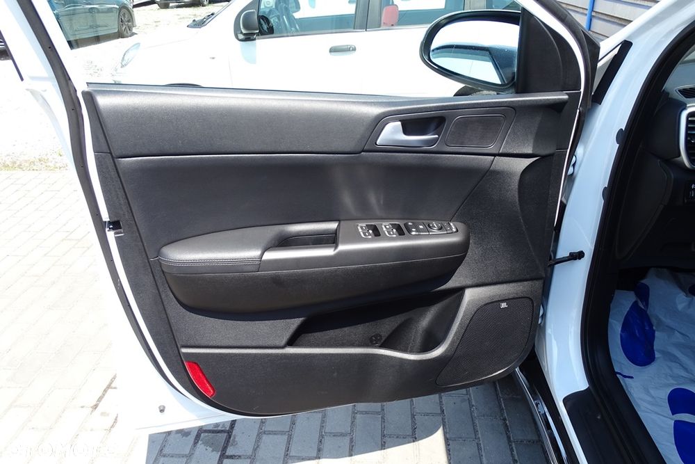 Kia Sportage 2.0 CRDI AWD Eco-Dynamics+ (48V M-H) SPIRIT - 22