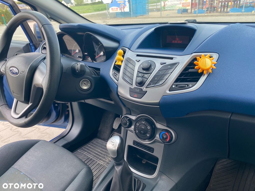 Ford Fiesta - 27