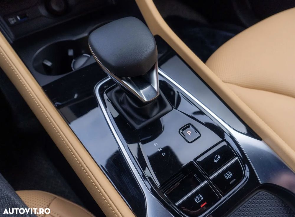 MG EHS 1.5 T-GDi AT PHEV Exclusive - 13