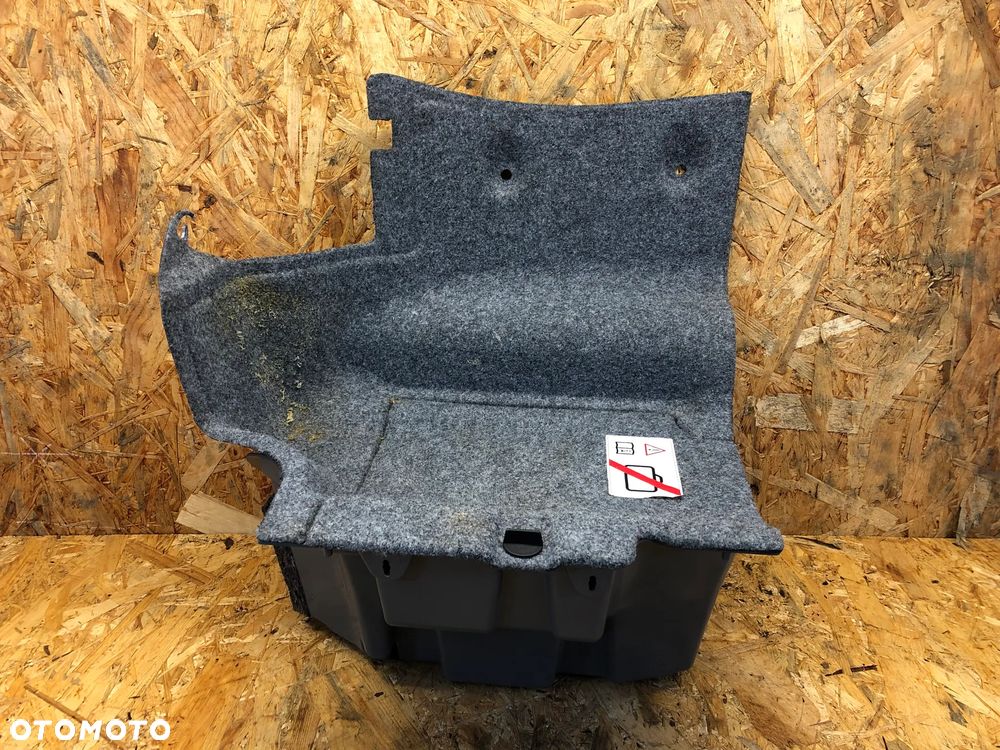 PODŁOGA SCHOWEK BOCZKI BAGAŻNIK BMW E93 - 2