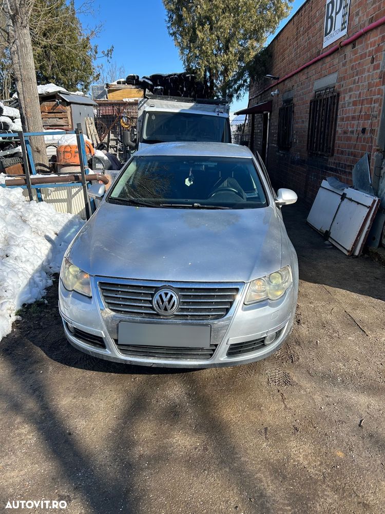 Volkswagen Passat 2.0 TDI Comfortline - 4