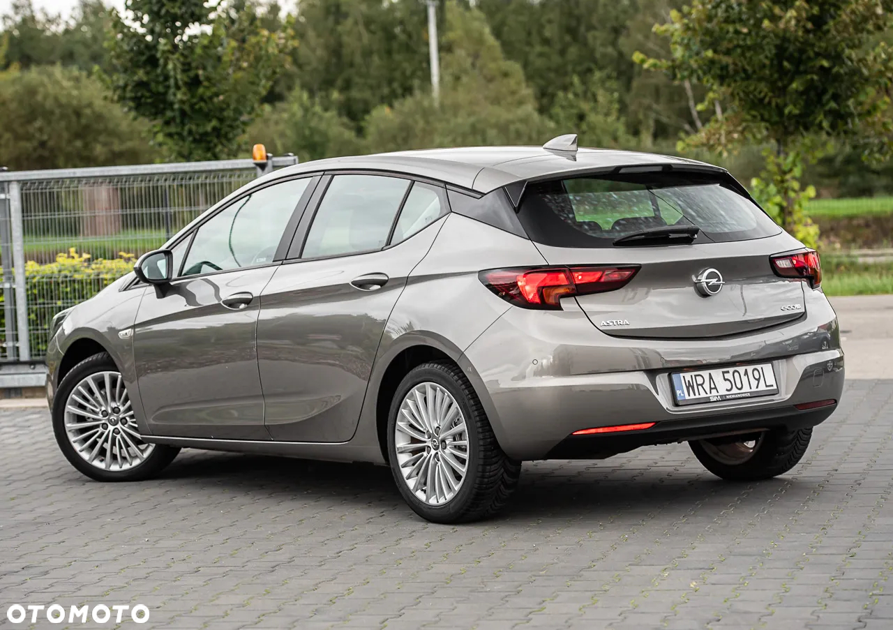 Opel Astra - 9