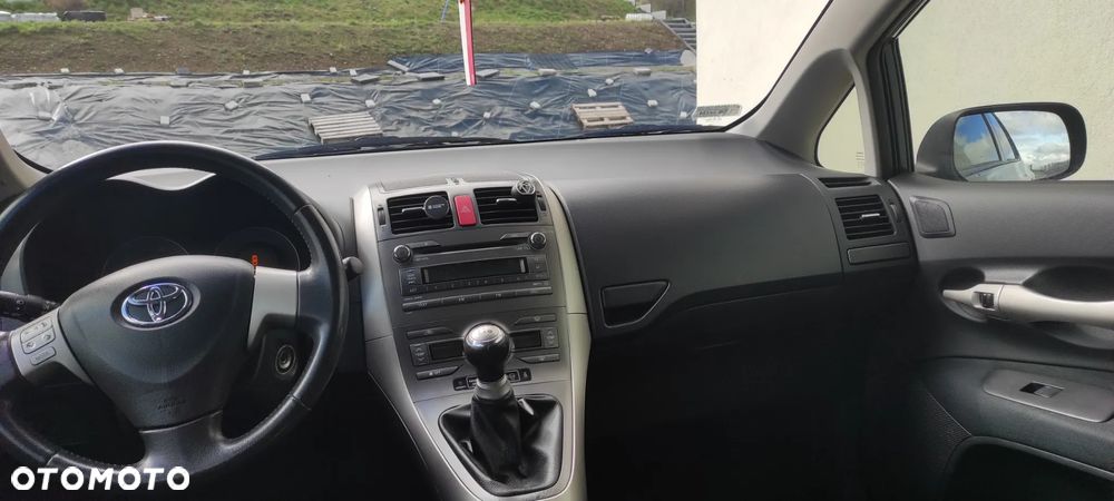 Toyota Auris 1.6 VVT-i Sol - 10