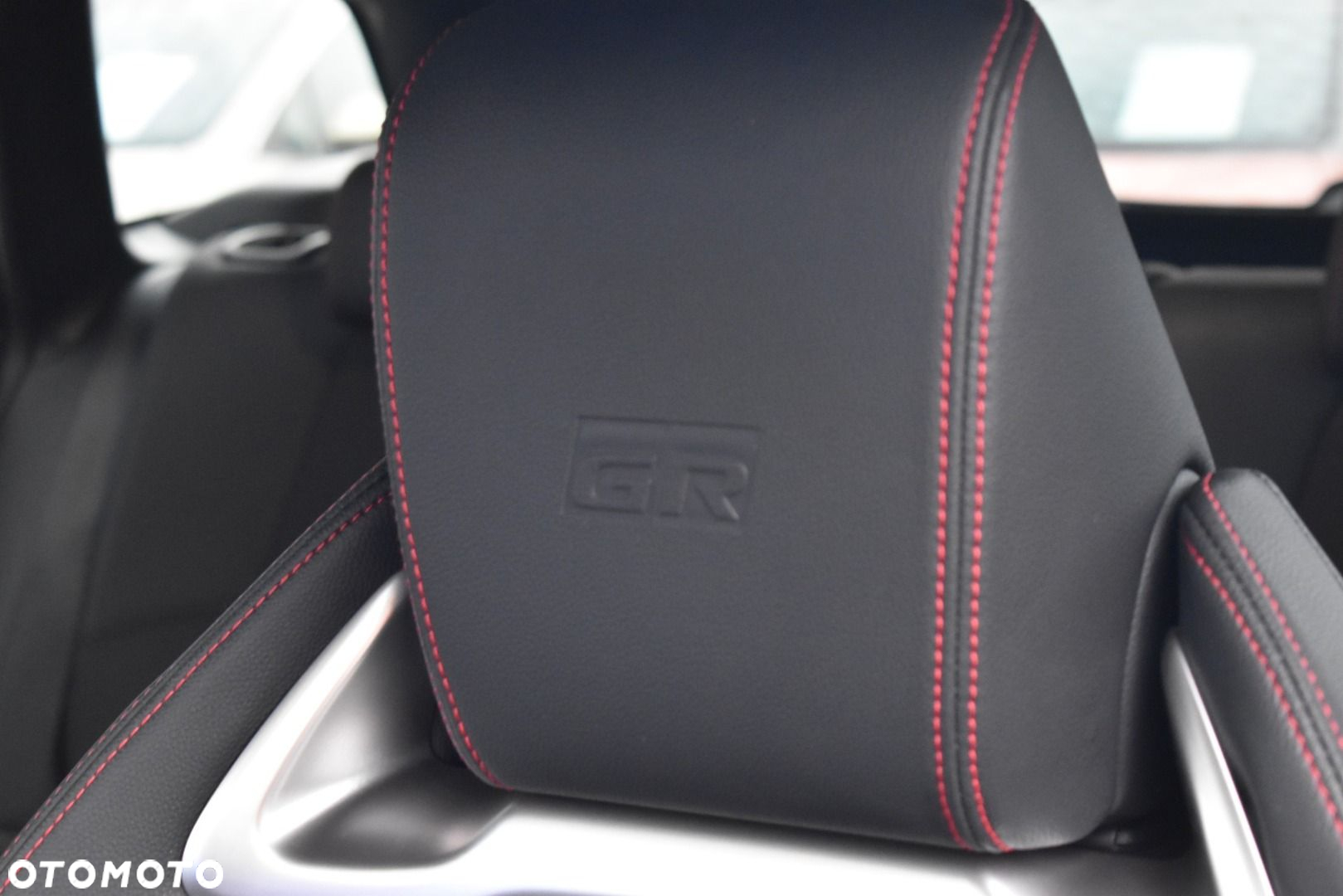 Toyota Corolla 2.0 Hybrid GR Sport - 16