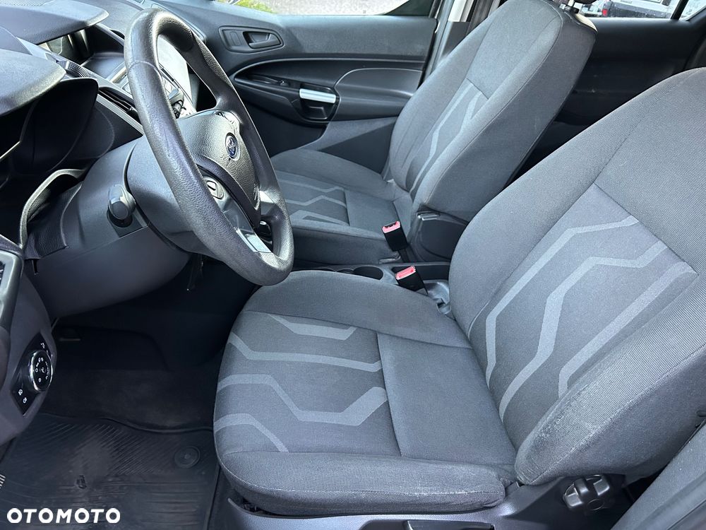 Ford Tourneo Connect - 16
