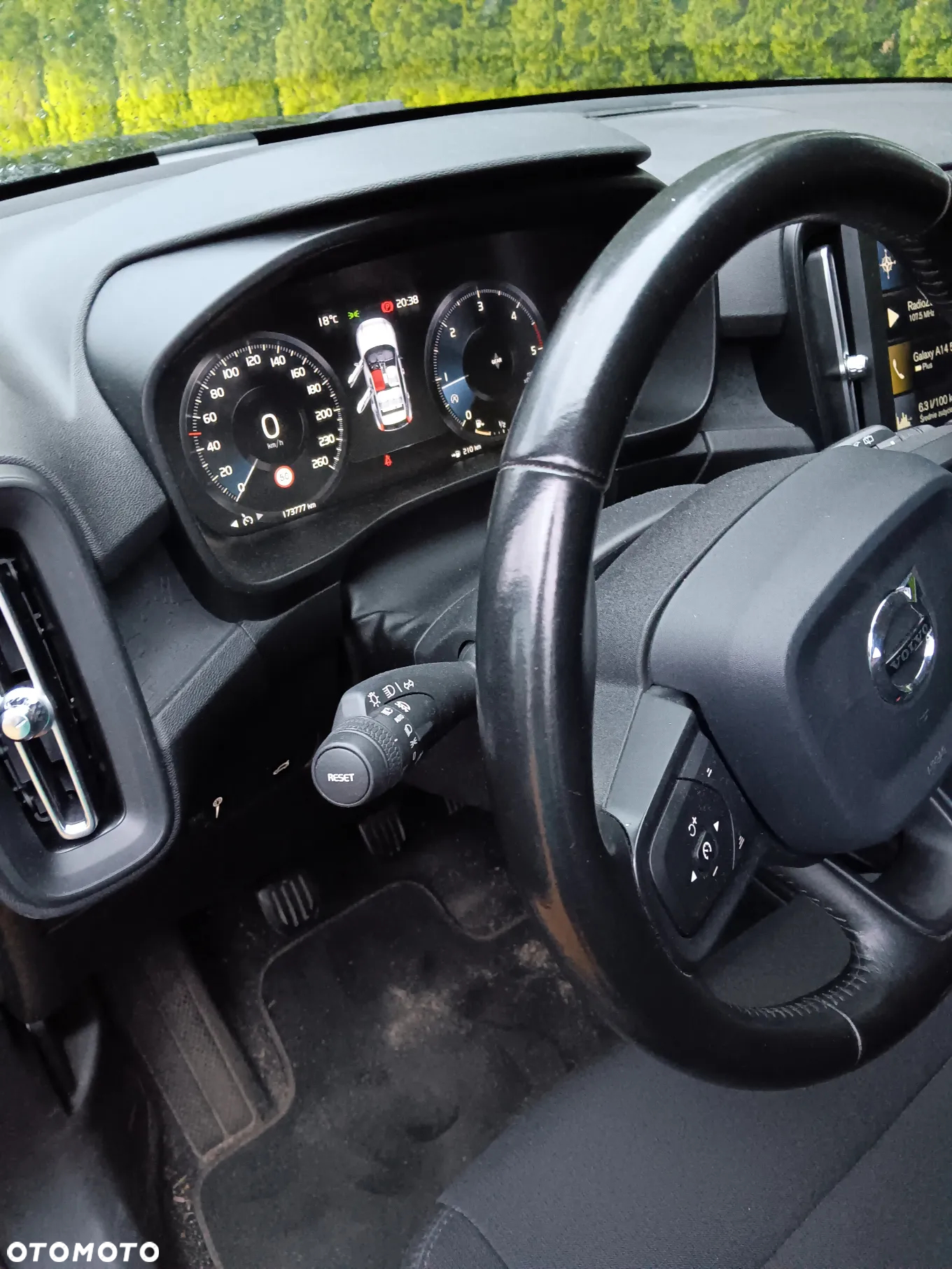 Volvo XC 40 D3 Momentum Pro - 11