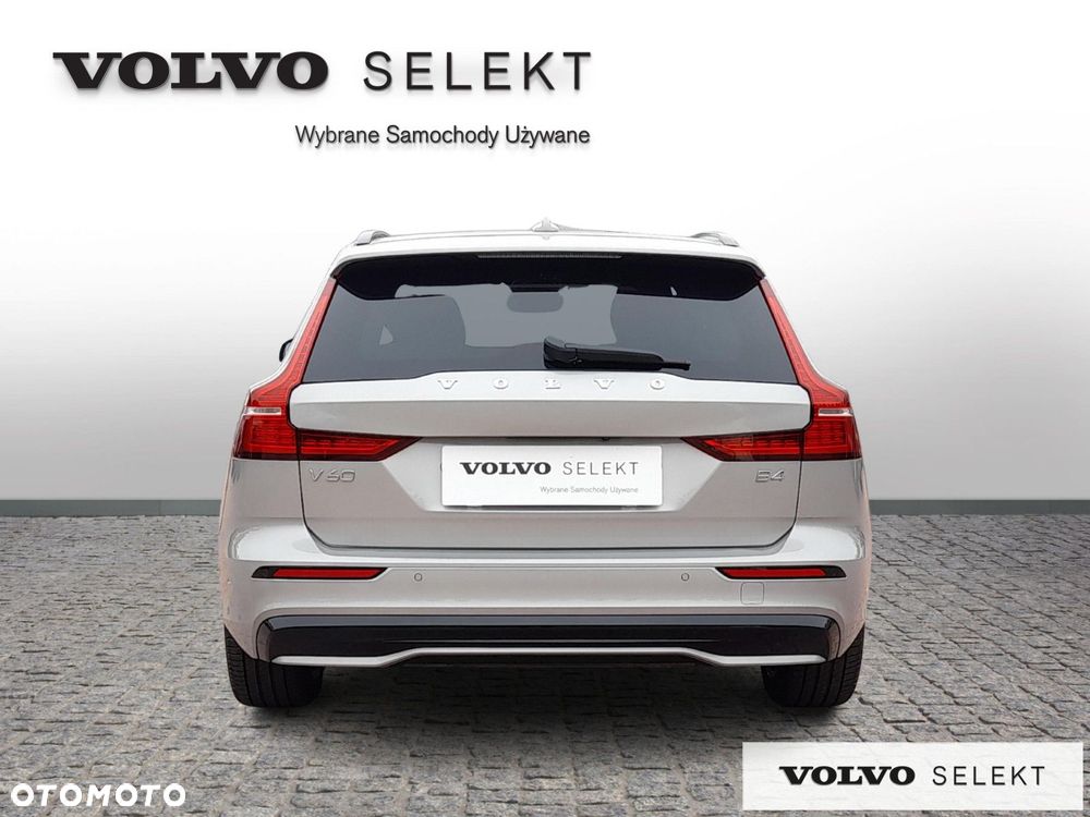 Volvo V60 B4 B Plus Dark - 5
