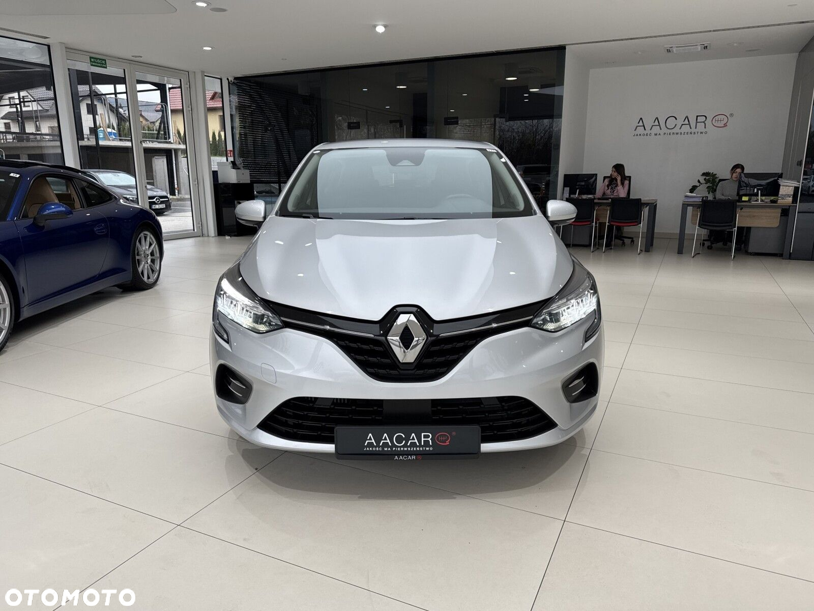 Renault Clio - 7