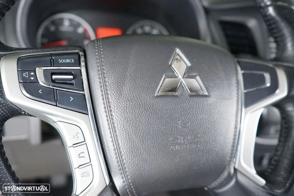 Mitsubishi L200 2.4 DI-D CD S.Cab 3L Instyle 4WD - 18