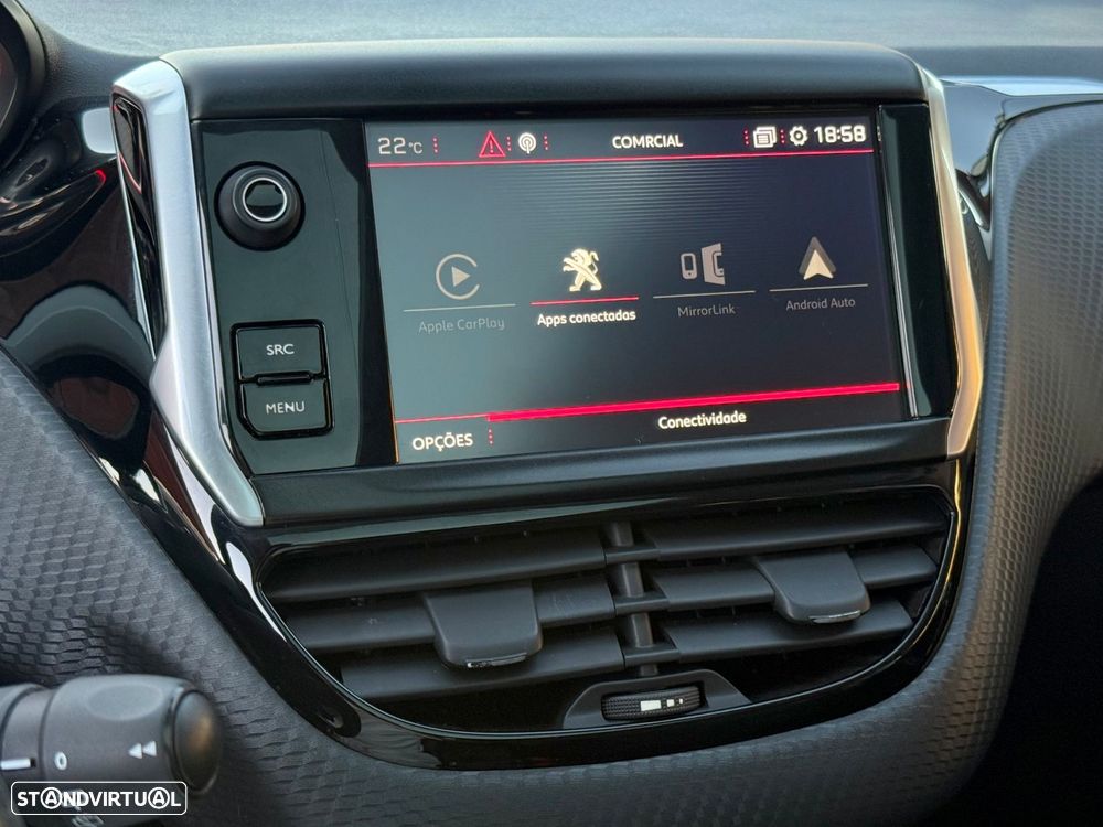 Peugeot 2008 1.2 PureTech GT Line - 17