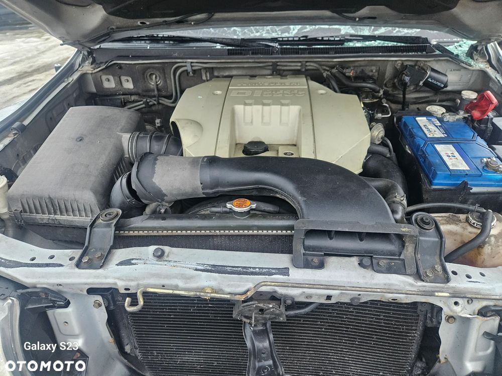 Mitsubishi Pajero - 6