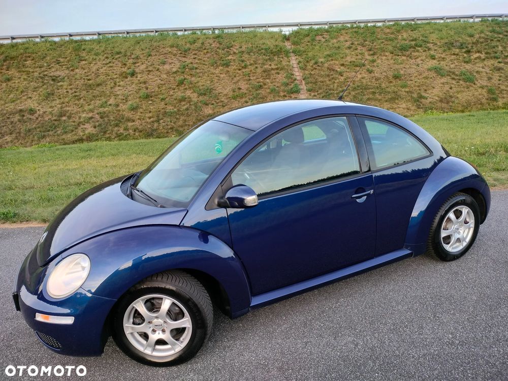 Volkswagen New Beetle - 6