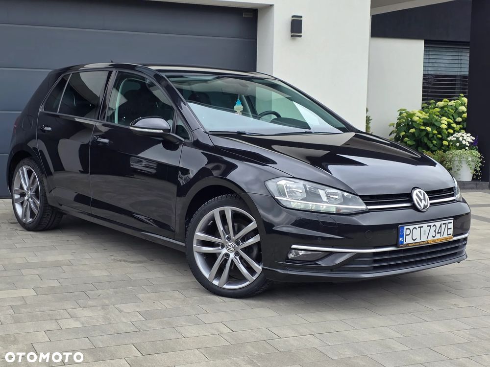 Volkswagen Golf - 24