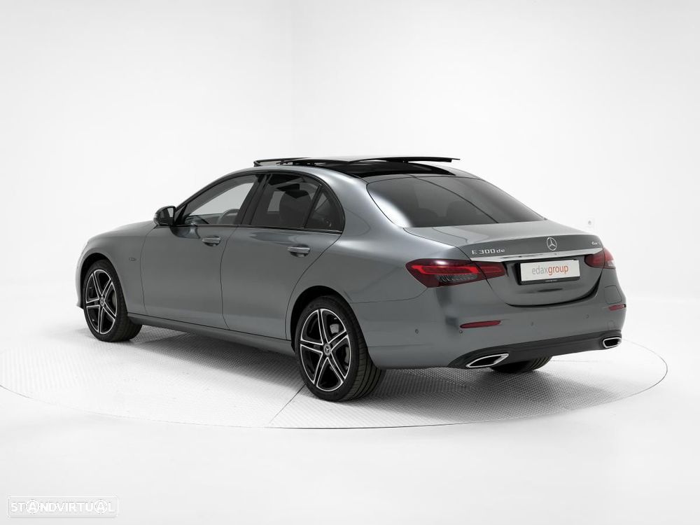 Mercedes-Benz E 300 de Avantgarde 4Matic - 4