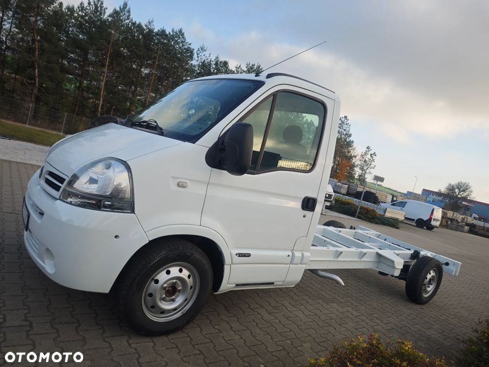 Nissan INTERSTAR - 25