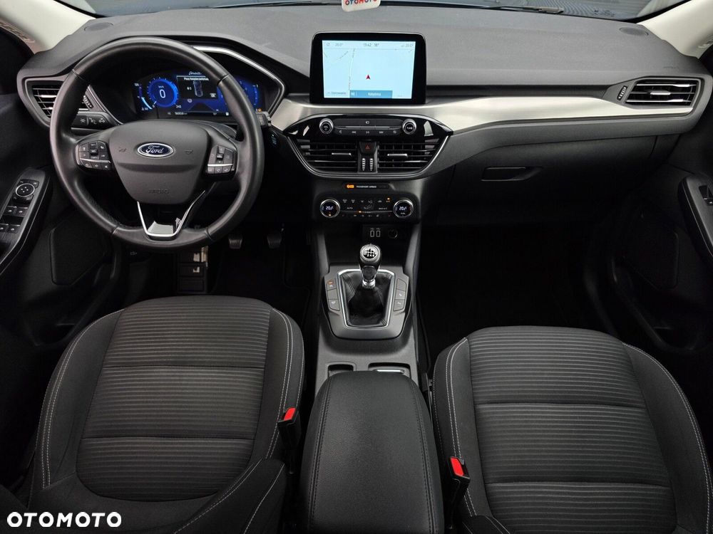 Ford Kuga - 30