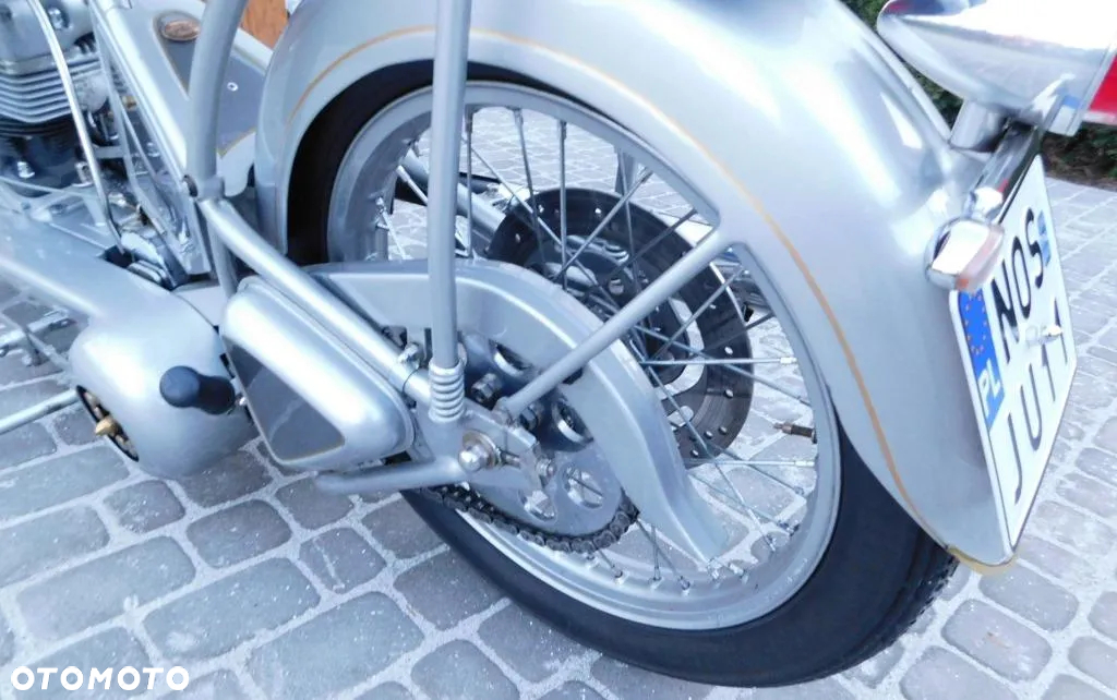 Harley-Davidson Inny - 28