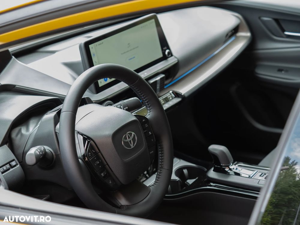 Toyota Prius ver-2-0-fwd-phev-dynamic - 14