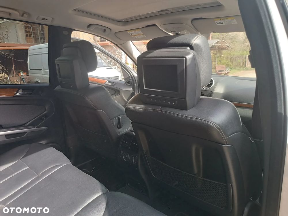 Mercedes-Benz GL 320 CDI 4Matic 7G-TRONIC - 11