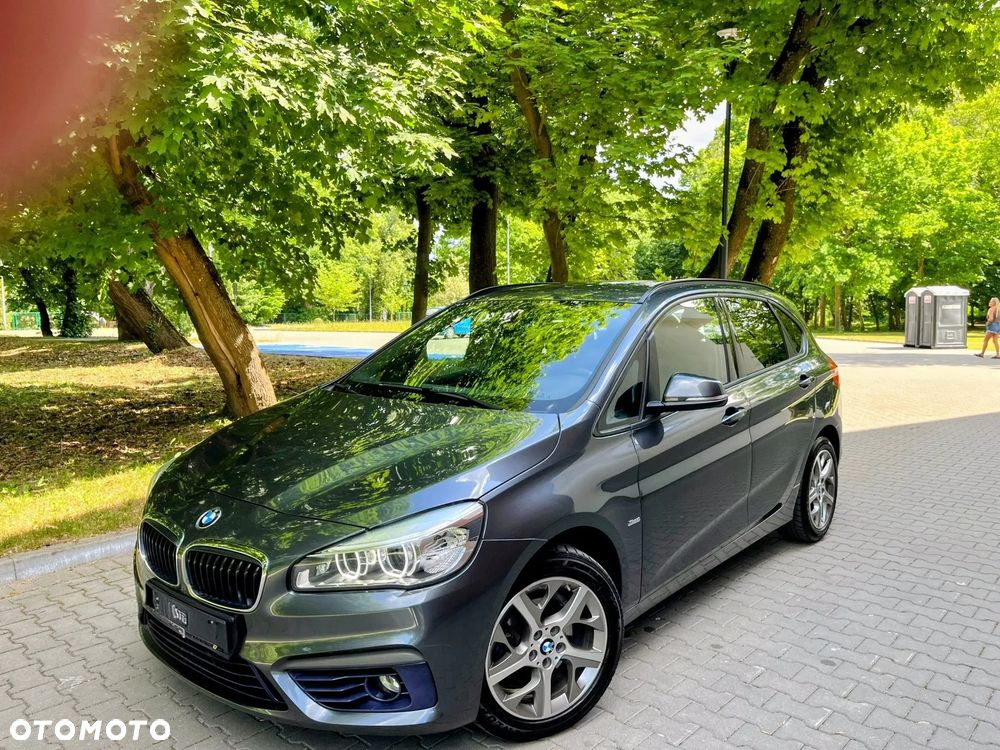 BMW Seria 2 218d - 1