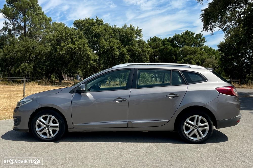 Renault Mégane Sport Tourer 1.5 dCi Limited SS - 8
