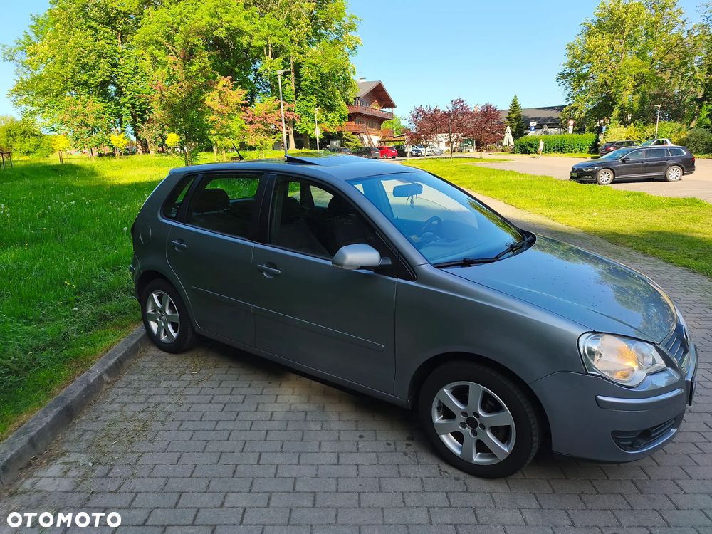 Volkswagen Polo 1.4 TDI Comfortline - 4