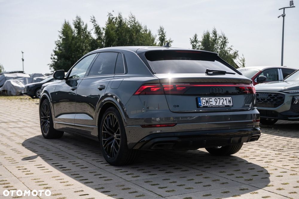 Audi Q8 TFSI e PHEV 360 kW Quattro Tiptronic - 4