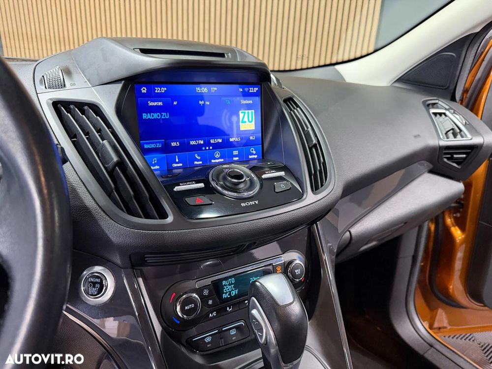 Ford Kuga 2.0 TDCi 4WD Powershift Titanium - 9