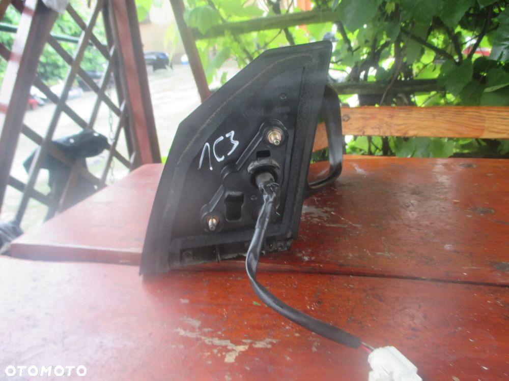 Lusterko  prawe Corolla E12 1C0 5 pin Europa E4012227 - 3
