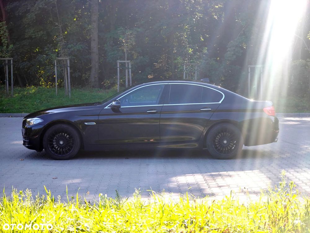 BMW Seria 5 520d - 5