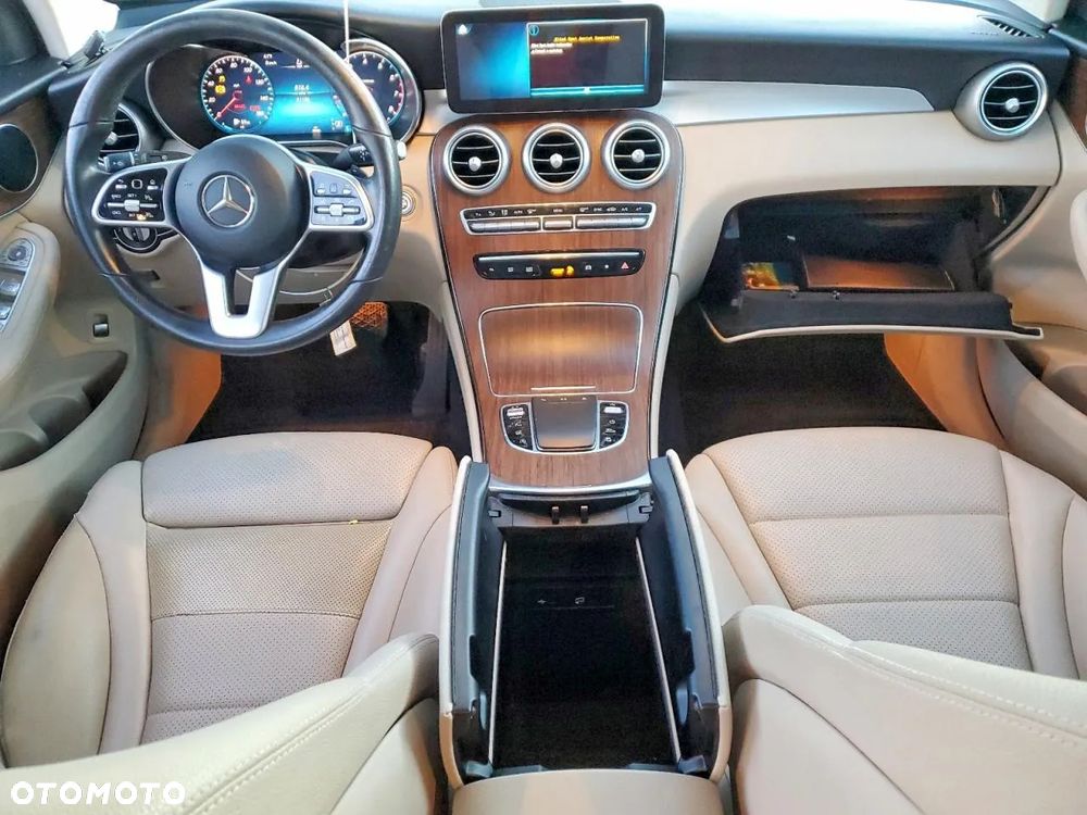 Mercedes-Benz GLC 300 4Matic 9G-TRONIC - 7