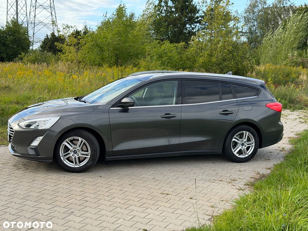 Ford Focus 1.0 EcoBoost STart-Stopp-System TITANIUM - 5