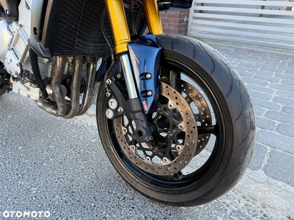 Yamaha FZ - 27