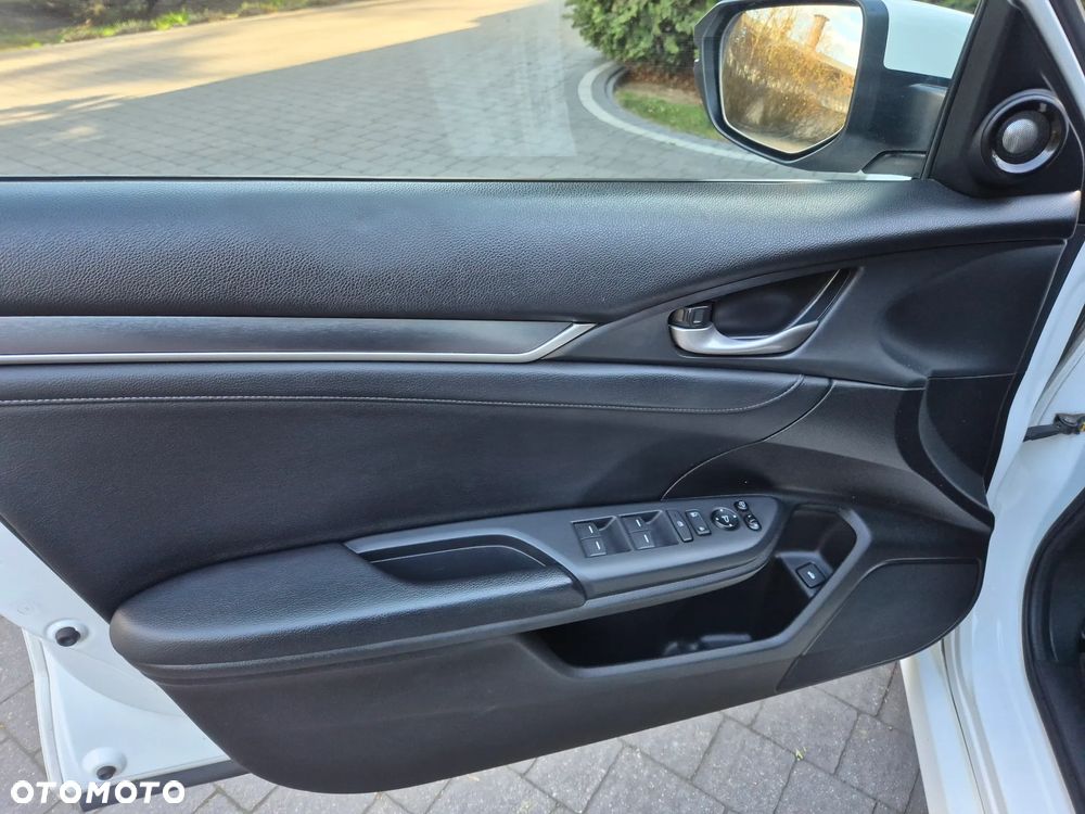 Honda Civic 1.5 T Prestige (Navi) - 14